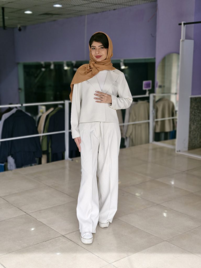 کت و شلوار زنانه و دخترانه شیک